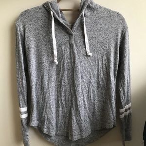 Hollister Gray Hoodie Shirt